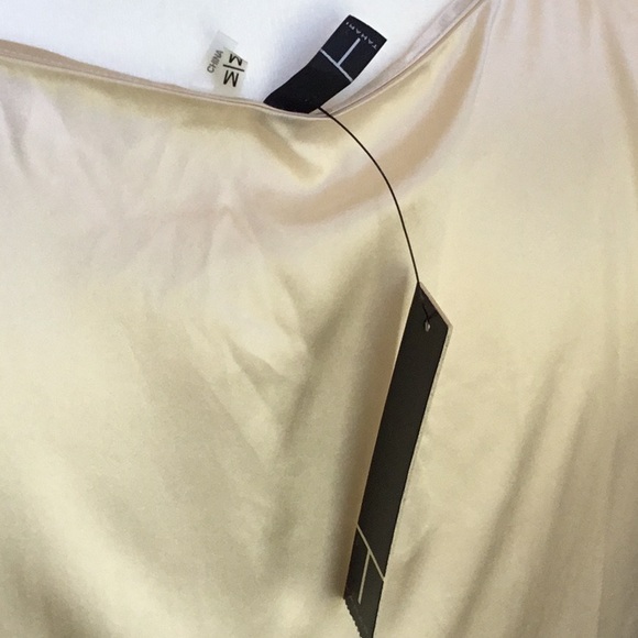 Beautiful Silk Charmese cream lace blouse - Picture 4 of 5